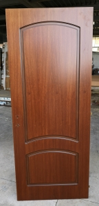PORTA BATTENTE SX ARTIGIANALE CON COPRIFILI. BICOLORE CON TELAIO 1 LATO NOCE 1 LATO VERDE. 80X210 €15.00
