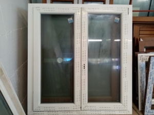 FINESTRA PVC DX BIANCO LISCIO, L119XH131. €200,00 POSA E TRASPORTO ESCLUSI
